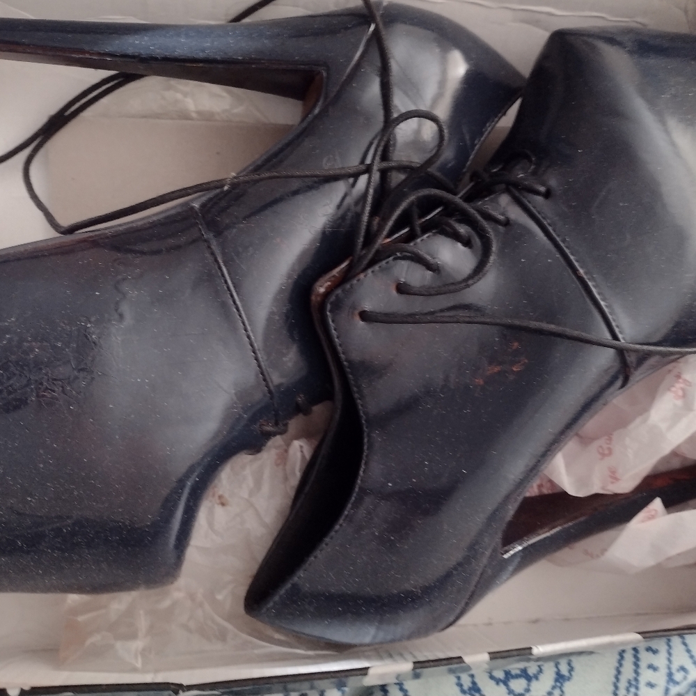 Black Oxford Lace Up Pumps